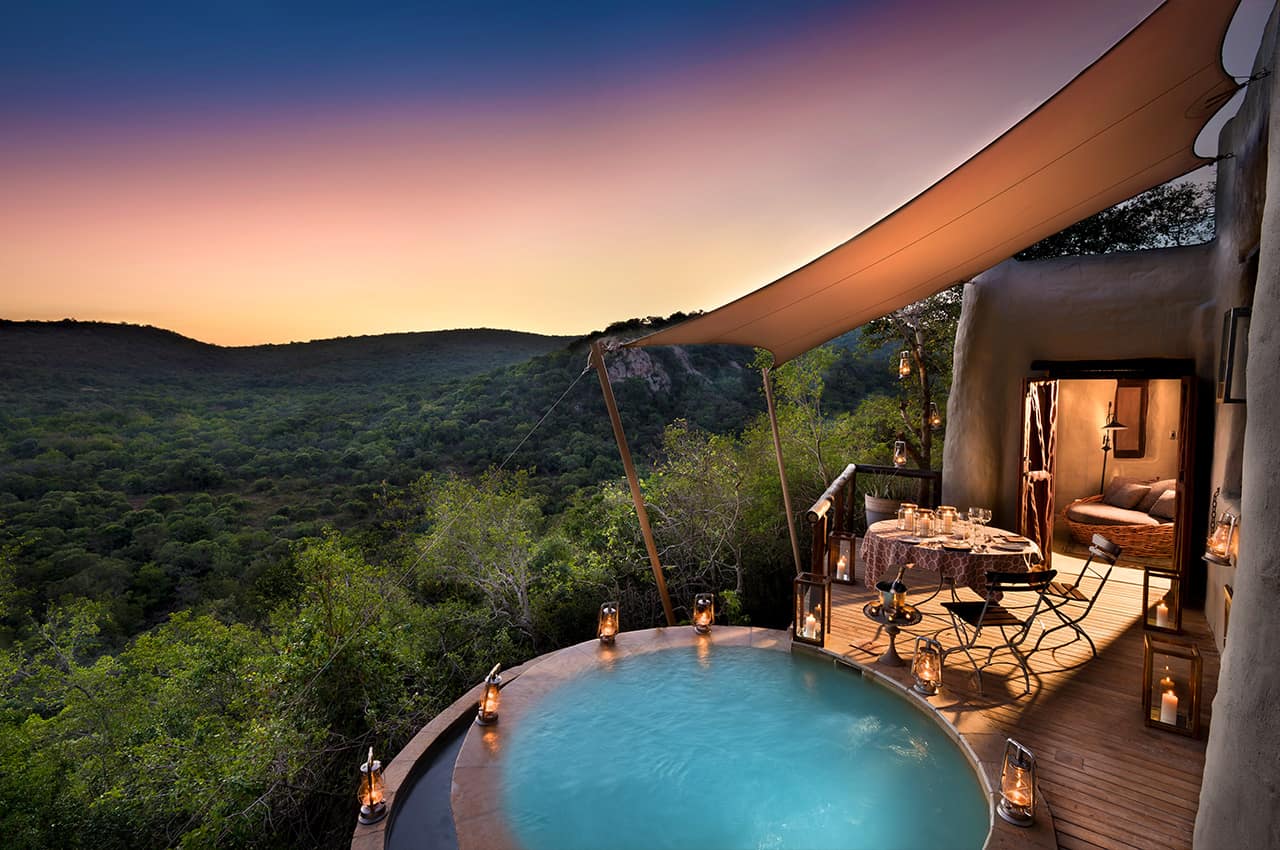 africadosul-reserva-phinda-andbeyond-phindarocklodge-suite-piscina