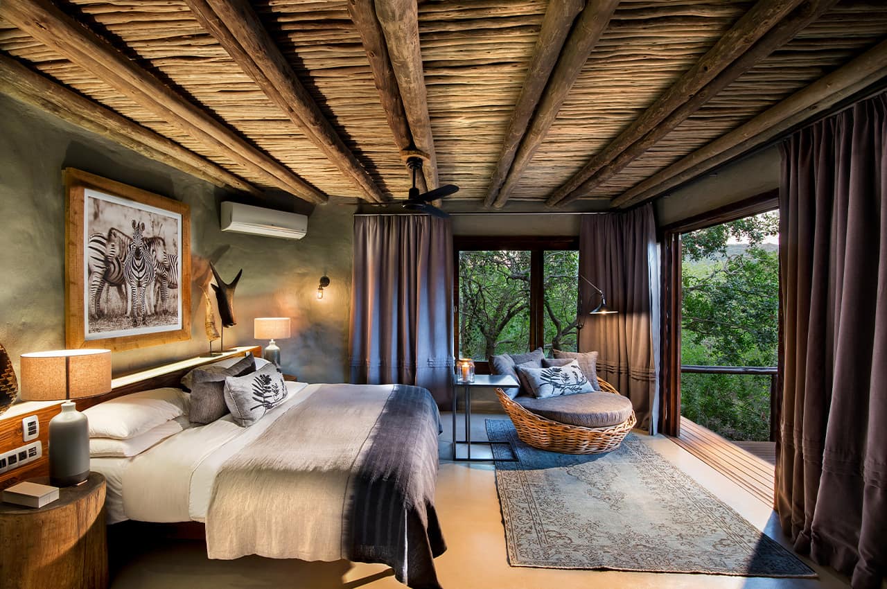 africadosul-reserva-phinda-andbeyond-phindarocklodge-suite