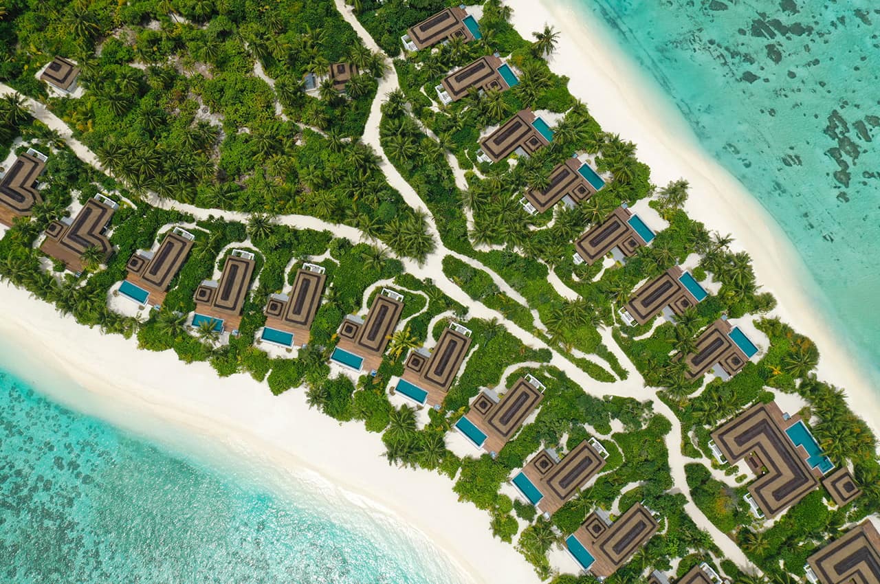 pullman-maldives-maamutaa-beach-villas