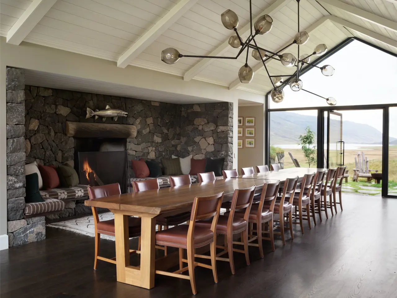 eleven_deplar_farm_upton_1-2