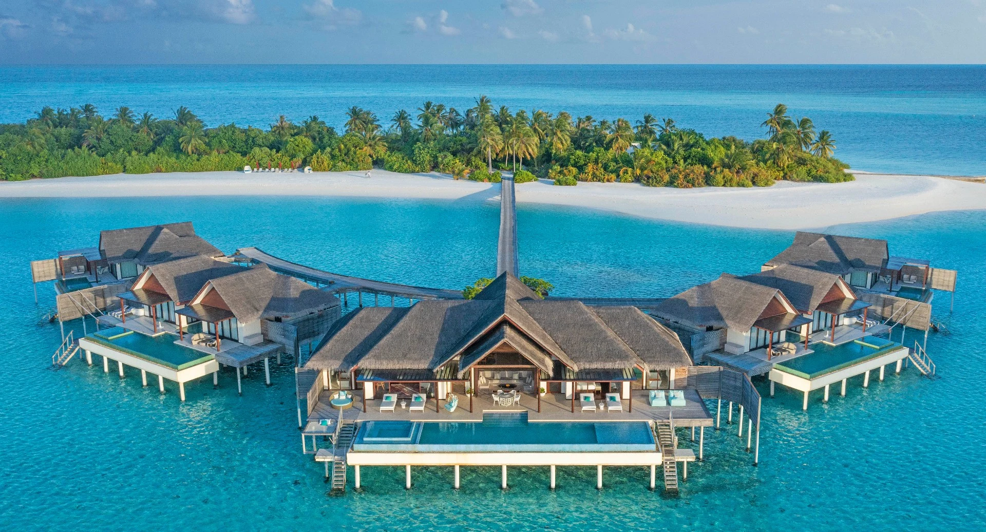pavilions_aerial_view_niyama_private_islands_maldives_1920x1037