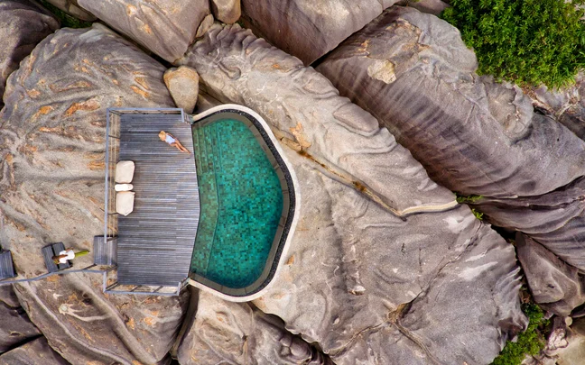 Spa_Aerial_Spa-Pool-Guest-with-Host