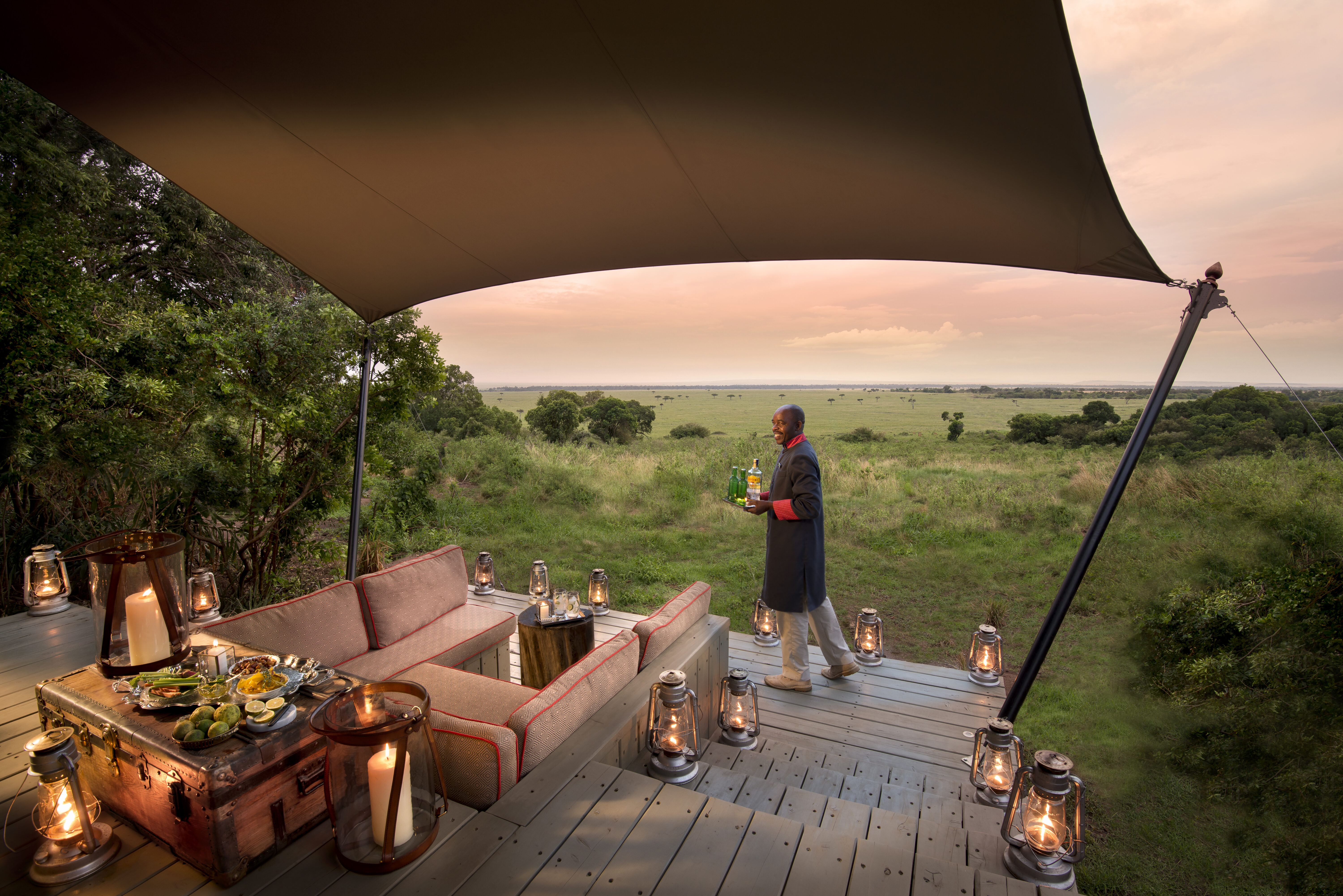 Kenya-Bateleur-Camp-Guest-delight-room-sundowners-with-butler
