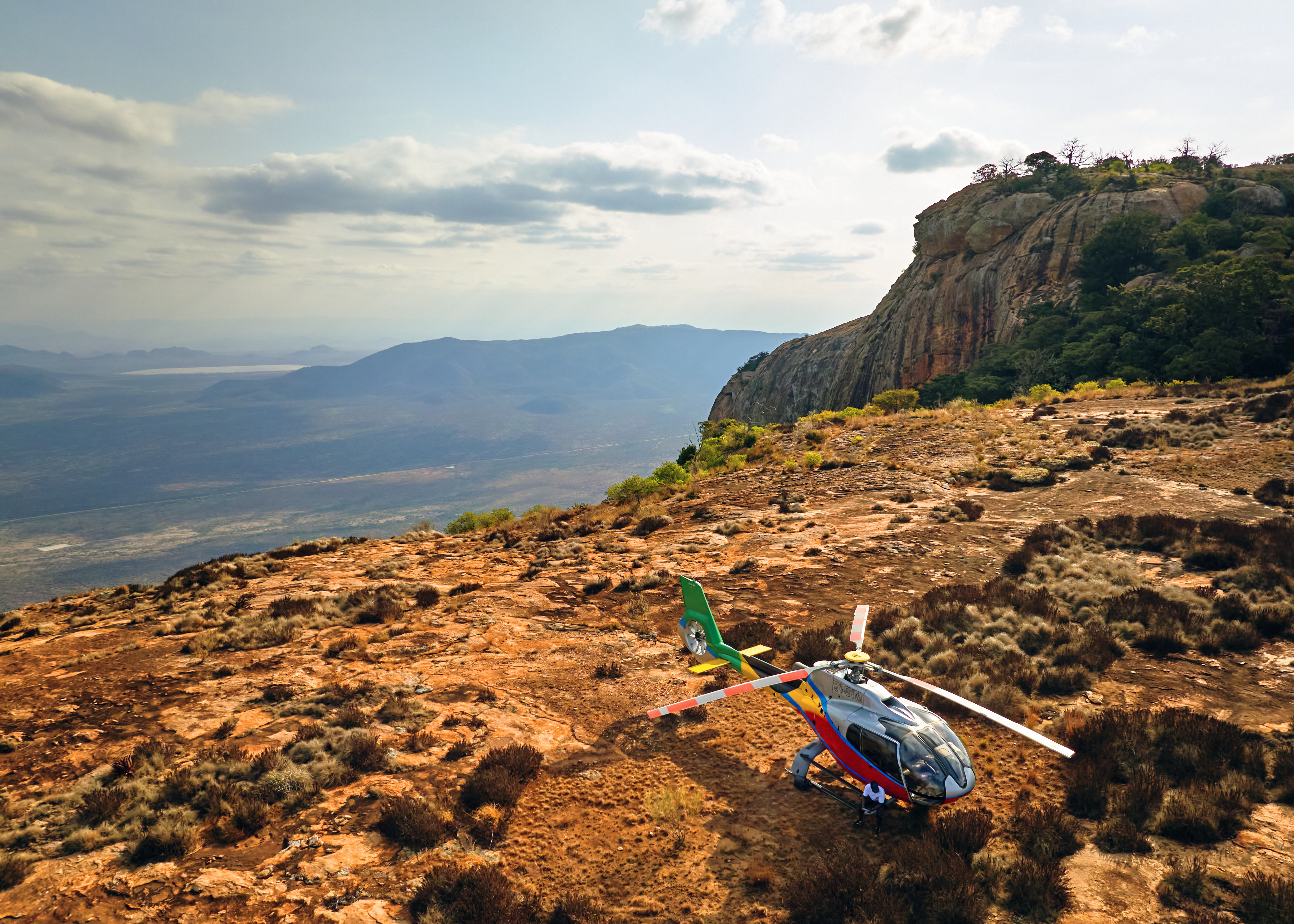 Kenya-Suyian-Conservancy-Helicopter (5)