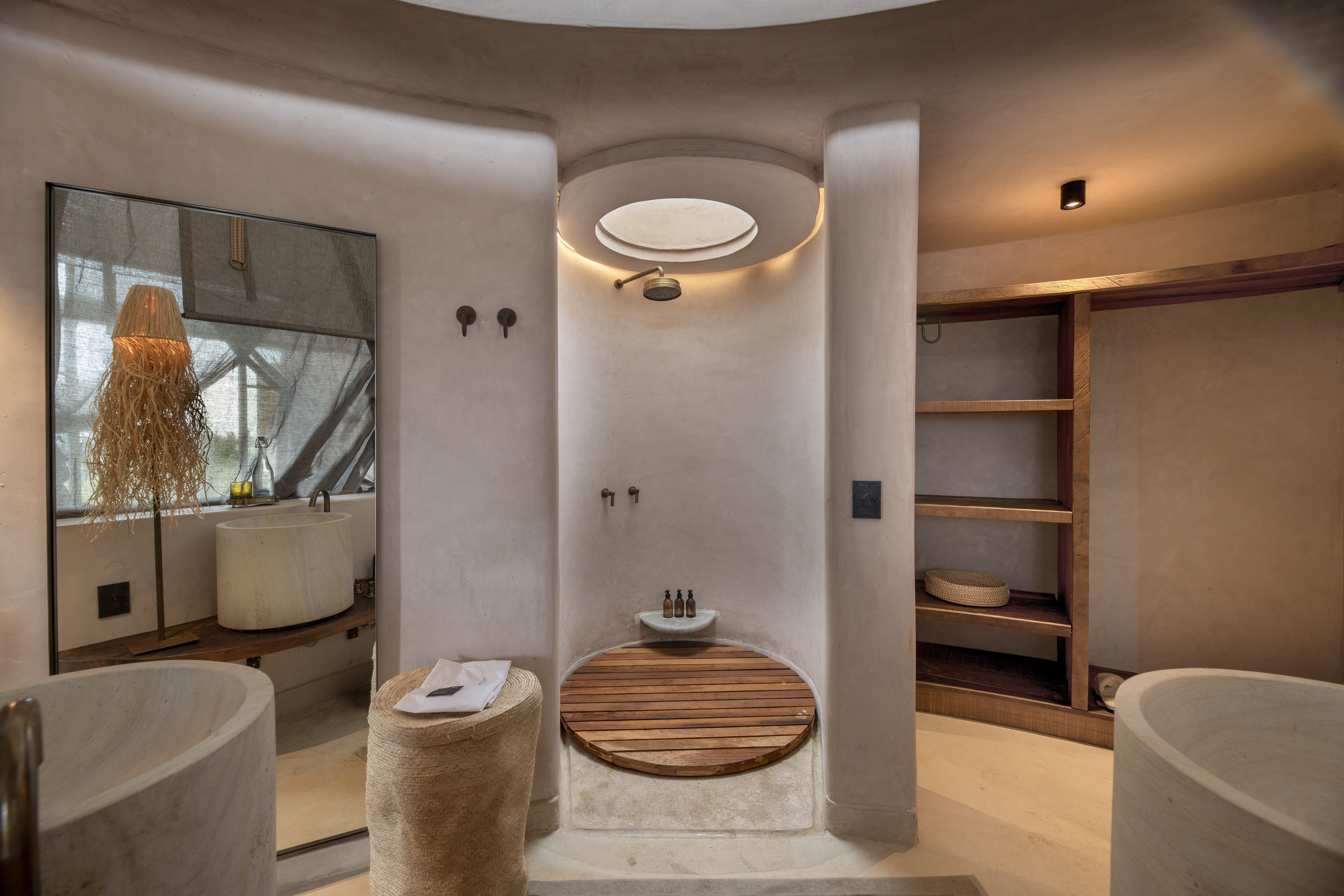 Kenya-Suyian-Lodge-Family-Suite (1)