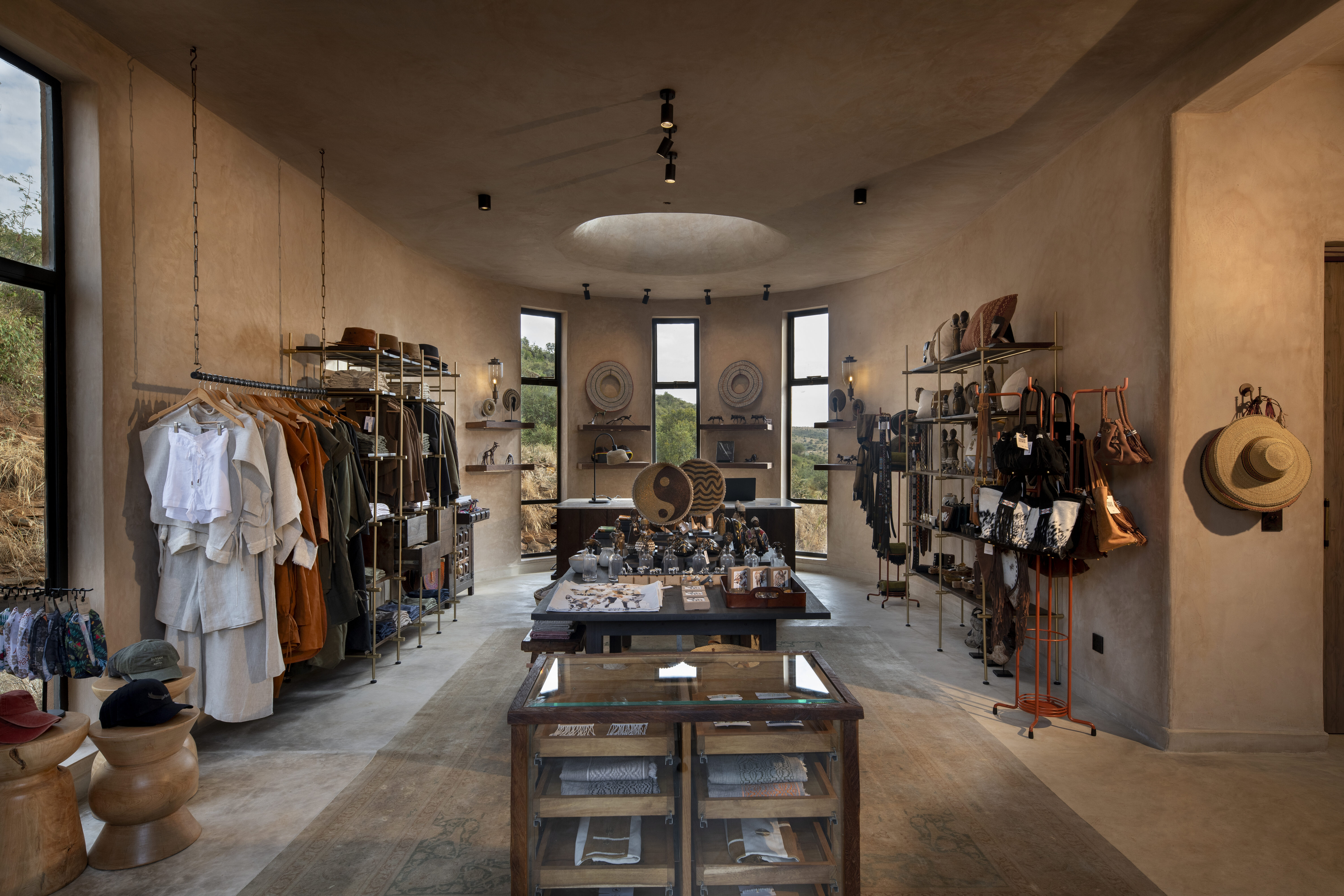 Kenya-Suyian-Lodge-Safari-Shop (2)