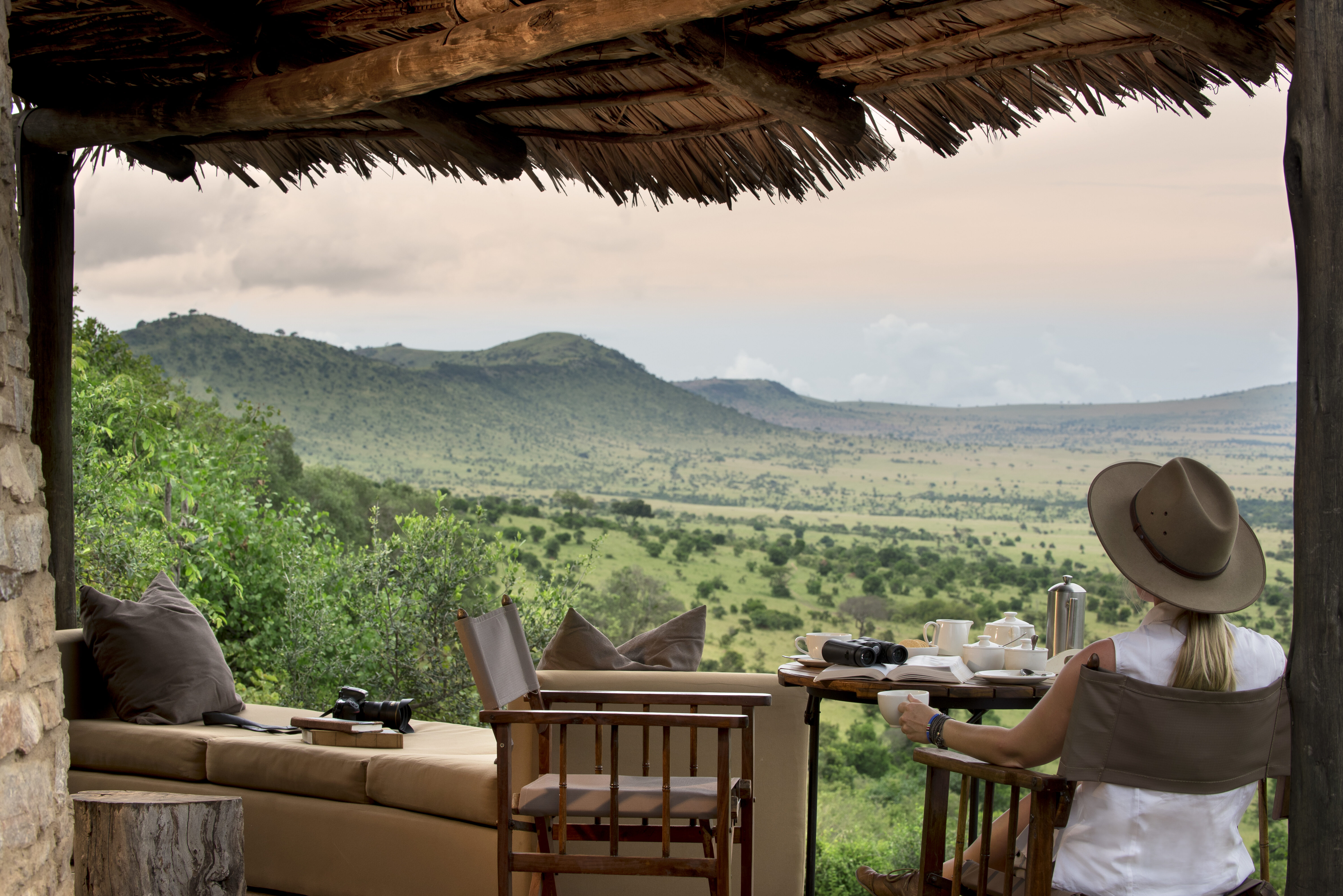 Tanzania-Kleins-Camp-Room-Suite-outside-area-2018-2